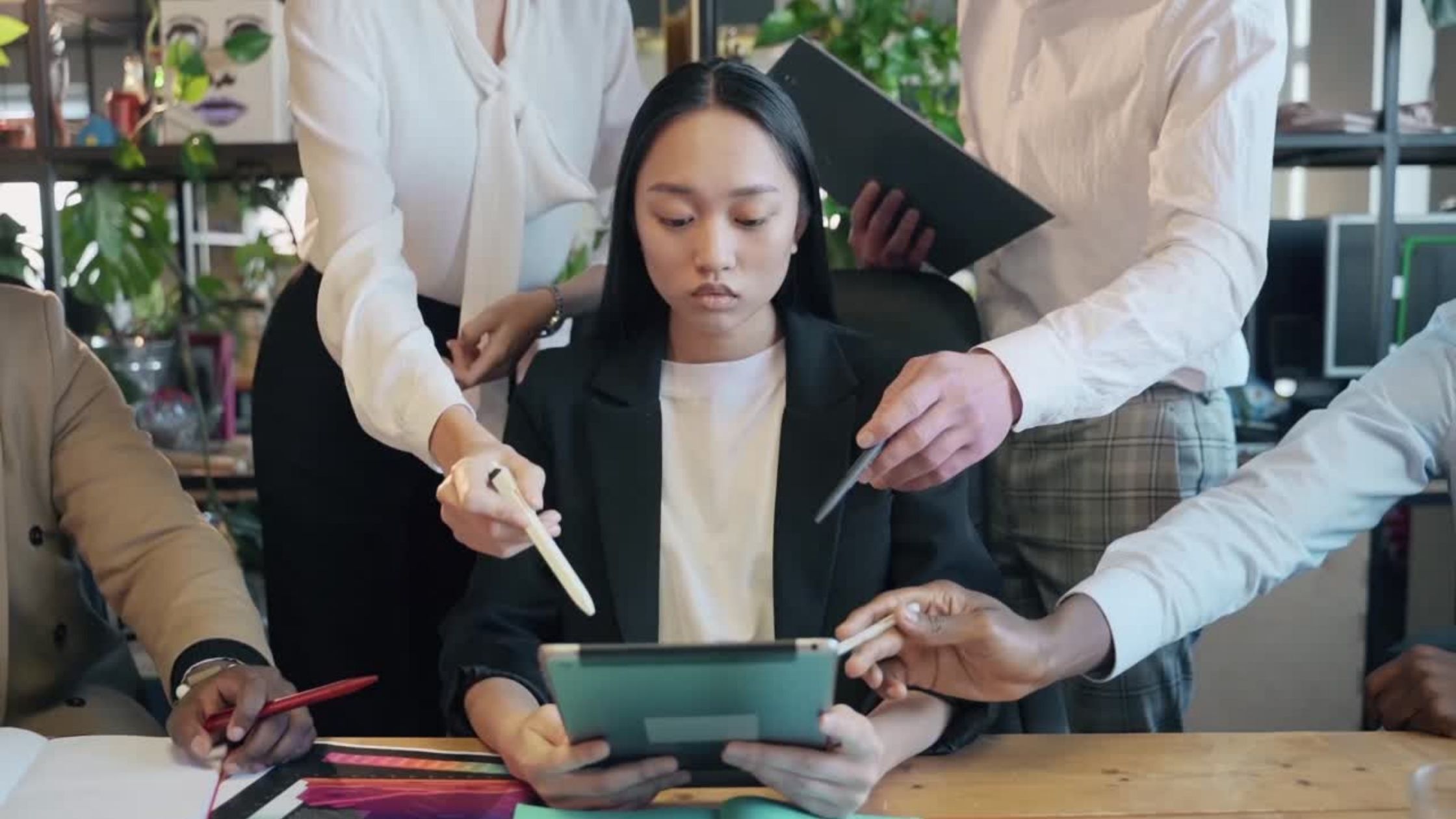 ISO 27001 or SOC, Which one is better for your business.